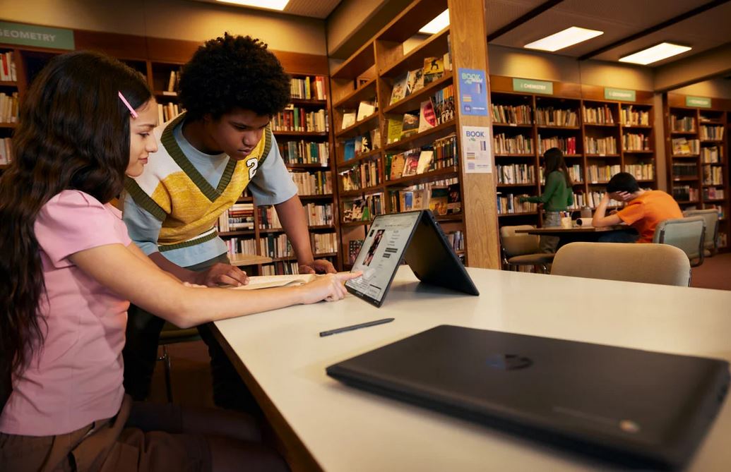 HP Fortis Flip G1i 11 Chromebook - Convertible